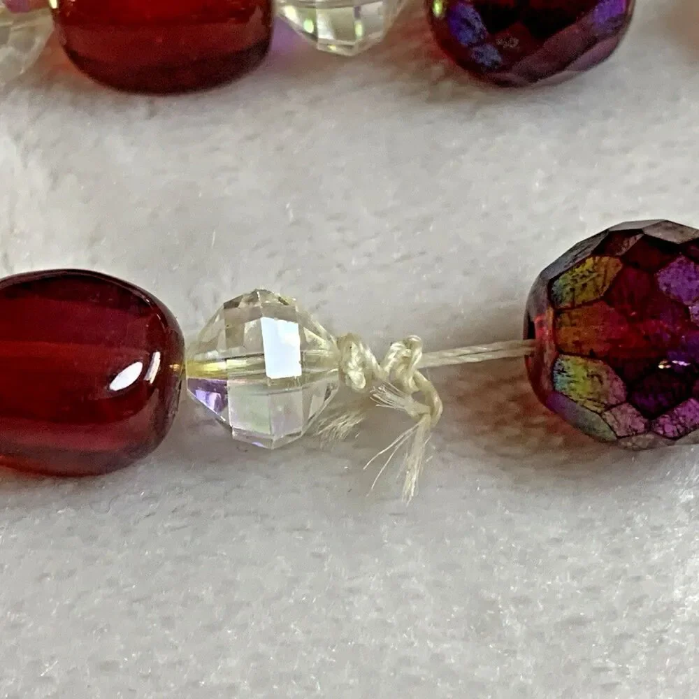Vintage Red Crystal Beaded Y Drop Necklace Aurora Borealis Mid Century 60s - Picture 7 of 9